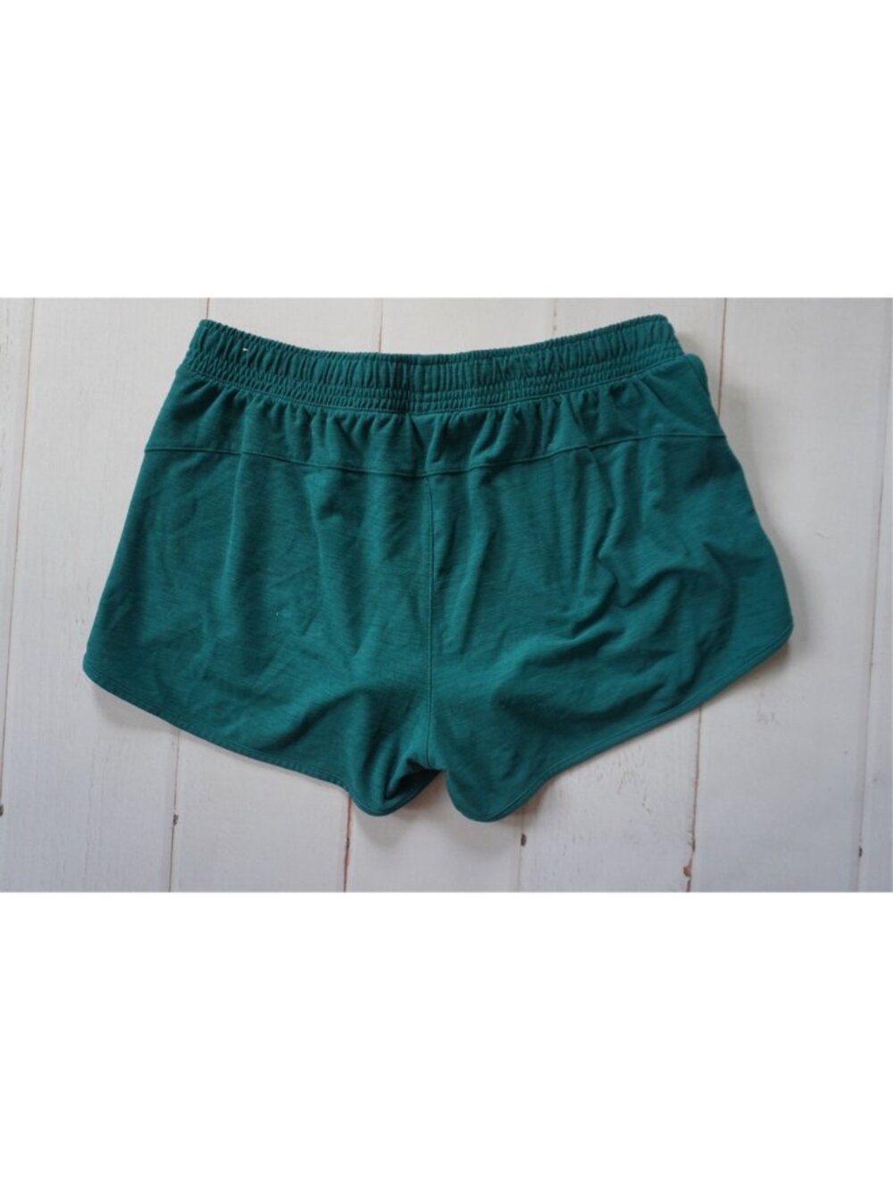 Old Navy Womens Active Breath On Dolphin Hem Shorts - Size S - Picture 4 of 5